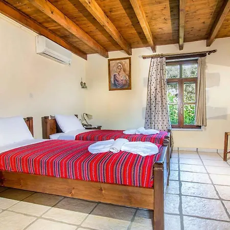 Villa Kontis *